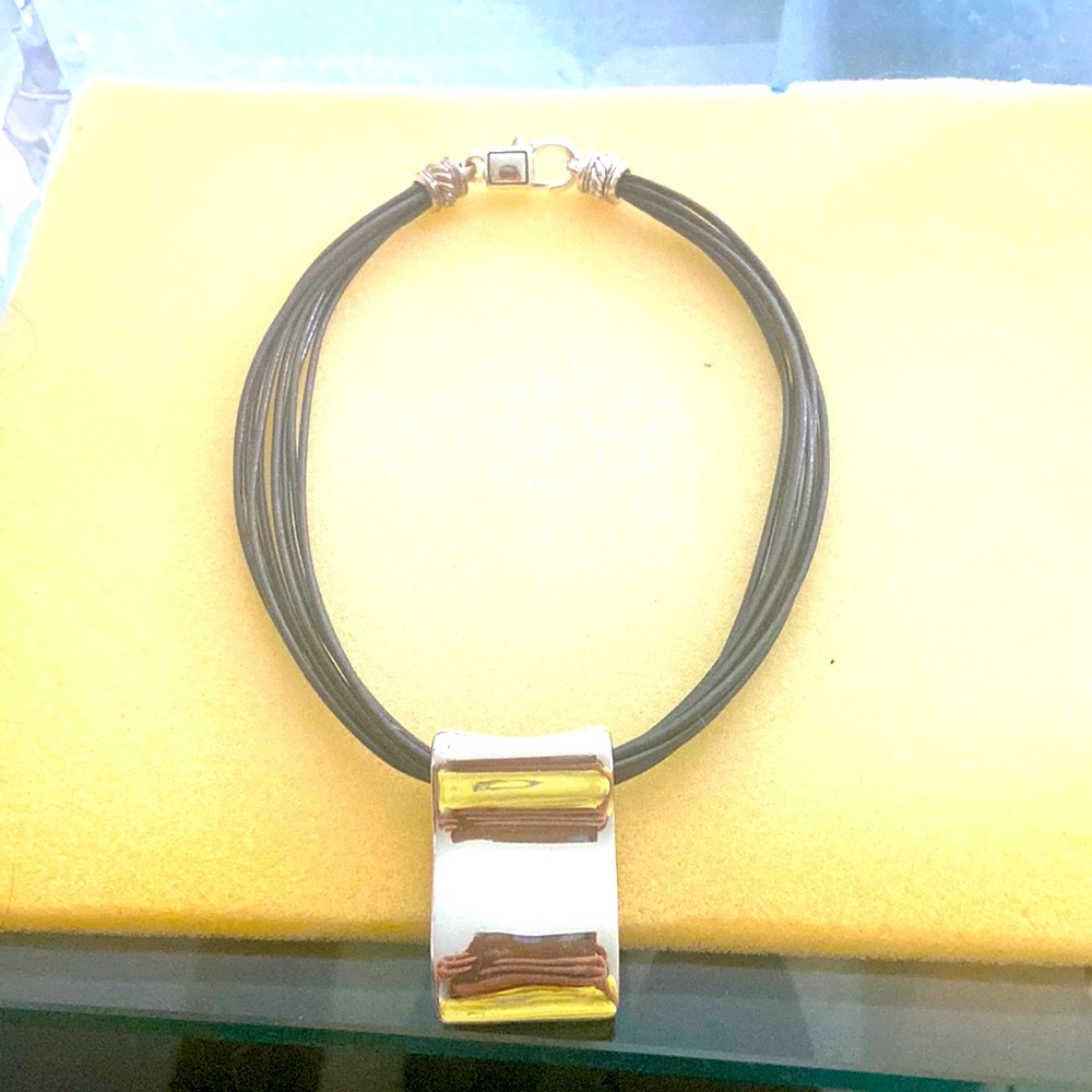 Corded necklace with silver tone piece - Picture 3 of 8